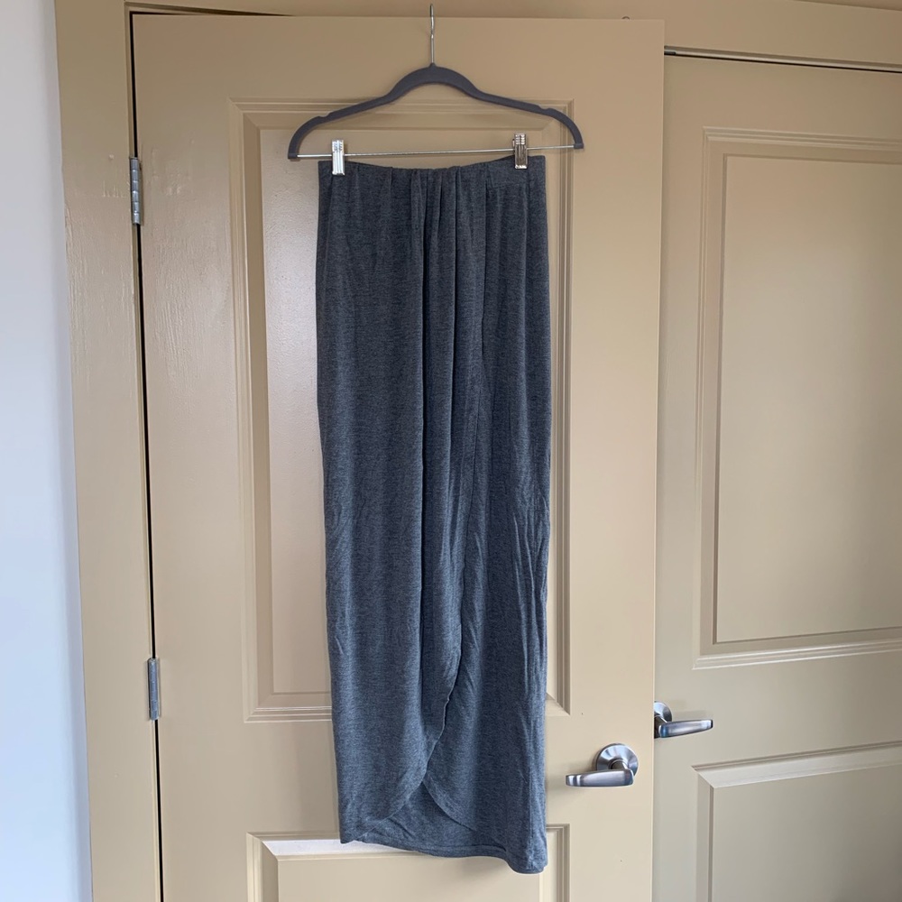 Apt 9 soft gray maxi skirt
